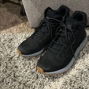 Men's Black North Face hiking boots